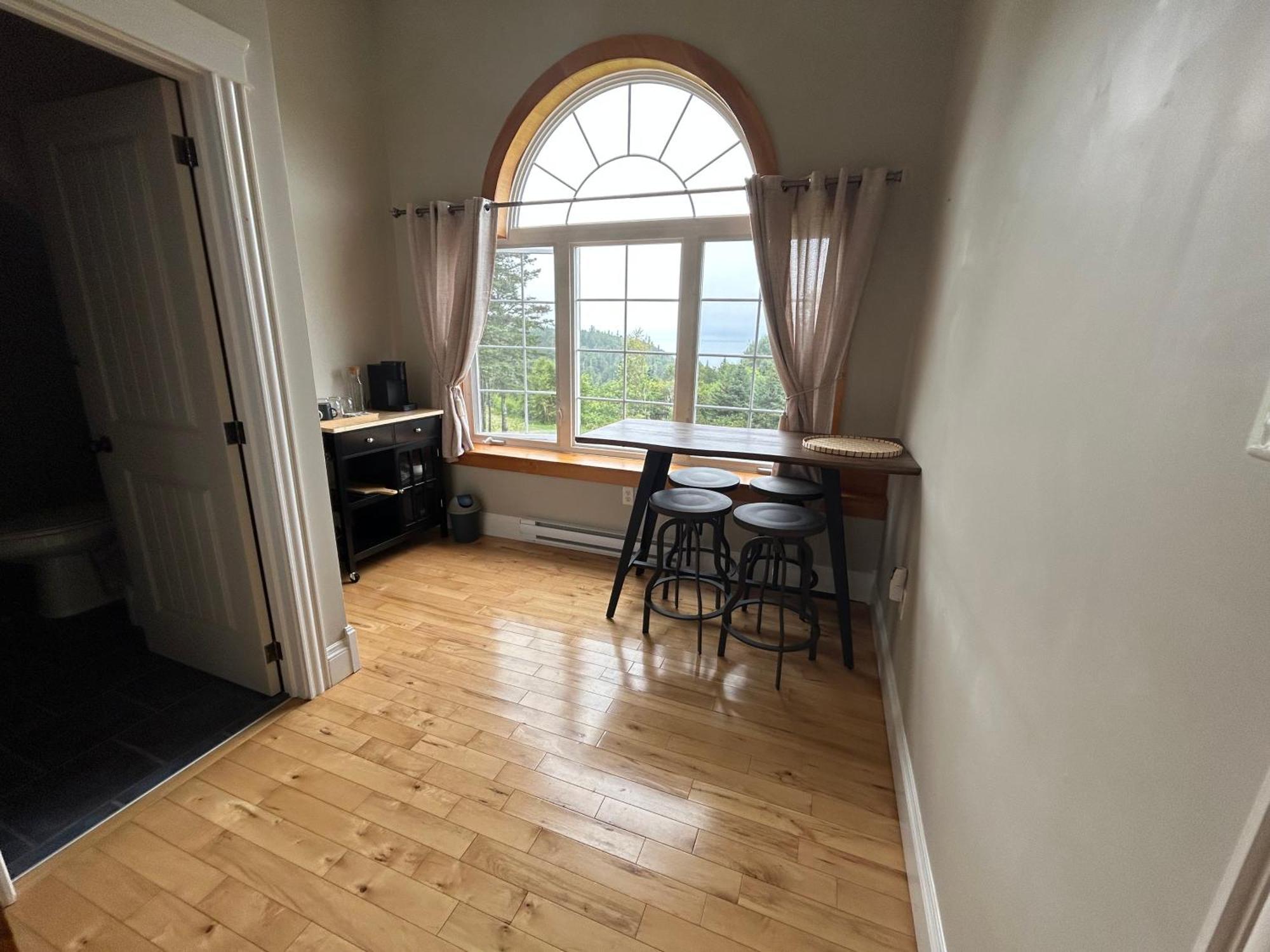 Tides Inn Guest Suites Halls Harbour Esterno foto